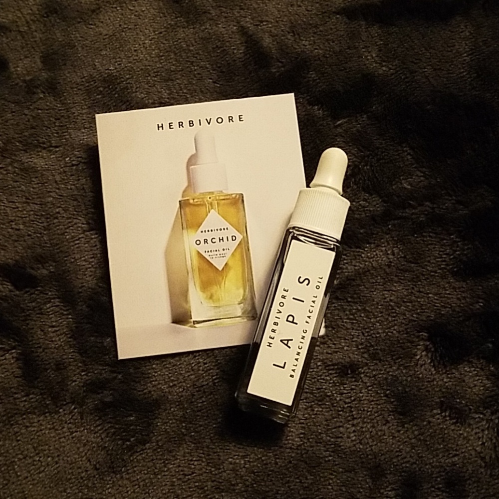 Herbivore botanicals lapis oil travel size